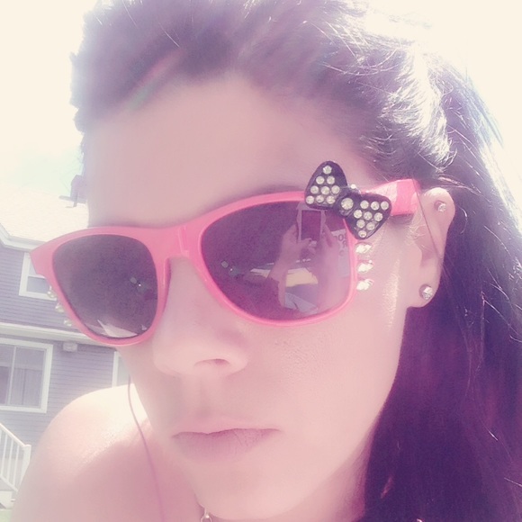 Meet your Posher, Flynn - Picture 2 of 2