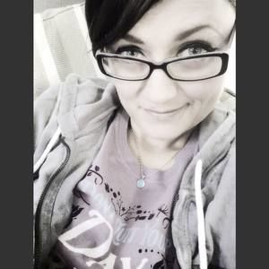 Meet your Posher, Stacy