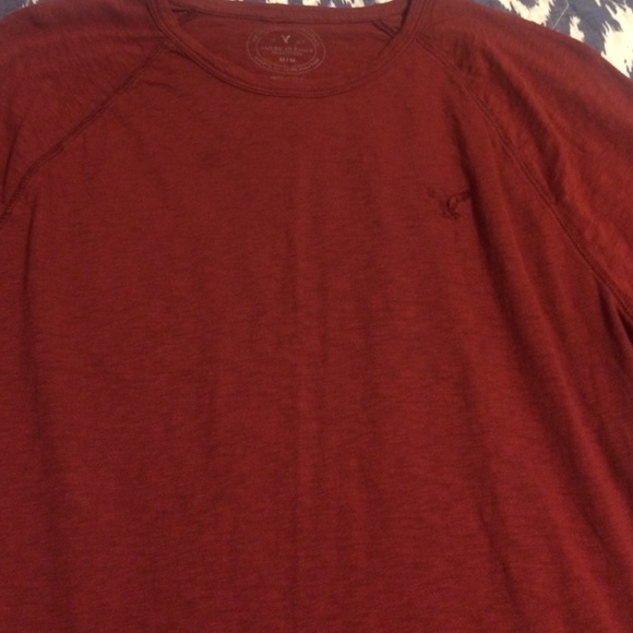 American eagle men's burgundy long sleeve - Picture 2 of 4