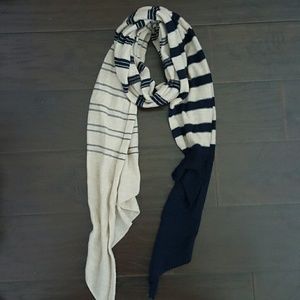 Madewell Scarf 100% wool