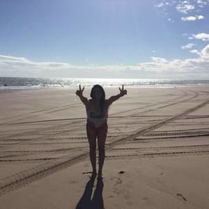 Meet your Posher, Rosy