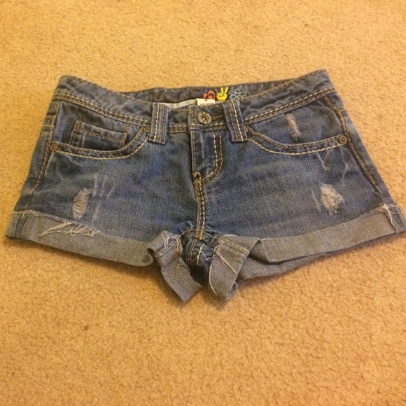 Mudd shorts.