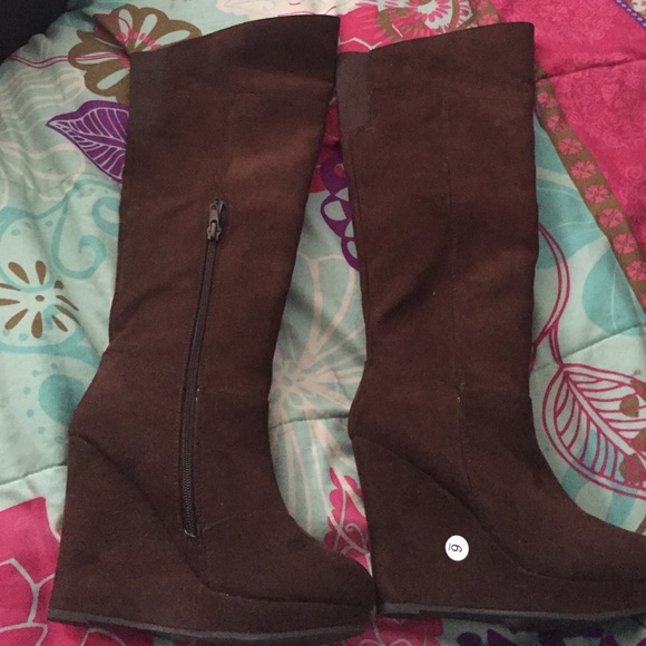Boots - Picture 1 of 1