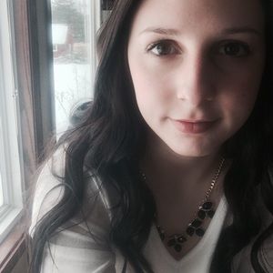 Meet your Posher, Joni