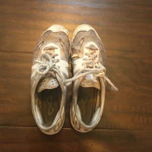 vengeance cheer shoes