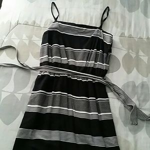 GAP B&W summer dress