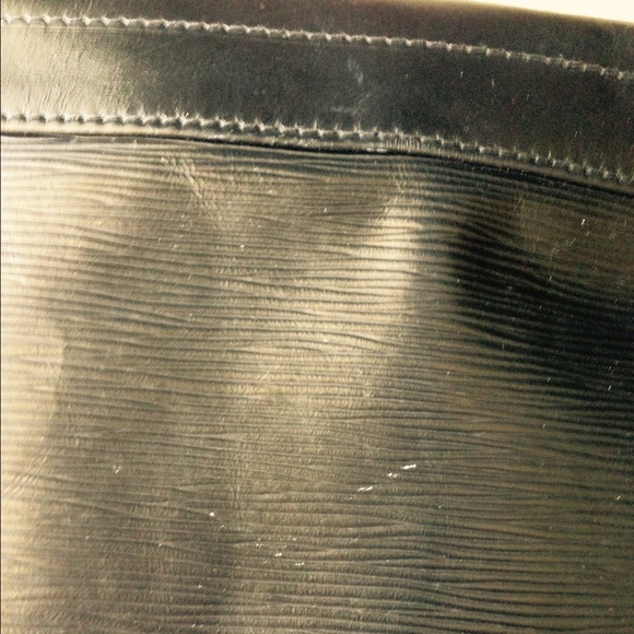 📌SOLD!📌 Auth LOUIS VUITTON Large Epi Noe Black - Picture 3 of 4