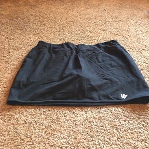 LANE BRYANT BLACK ACTIVE SKORT