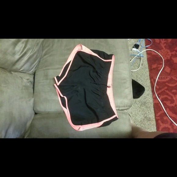 ? Orange and Black Athletic Shorts ? - Picture 1 of 2