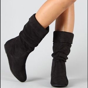 BRAND NEW Black Suede Top Moda Boots 👌💙