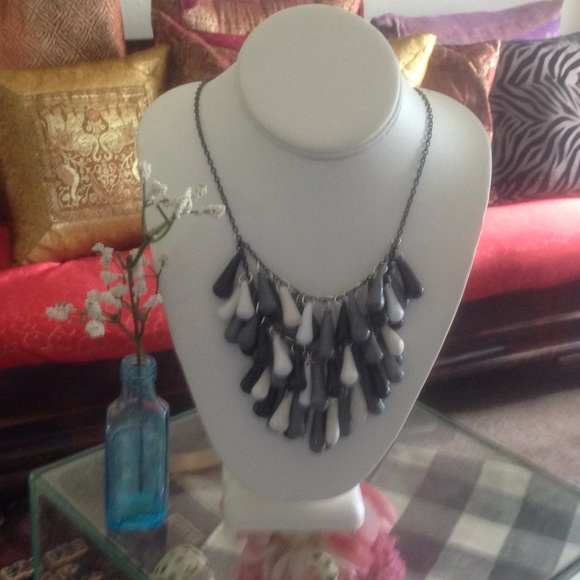 🌺HOST PICK 🎉🎈🎊💃👍 Handmade🎉SALE! - Picture 2 of 3