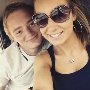 Meet your Posher, Lizzie