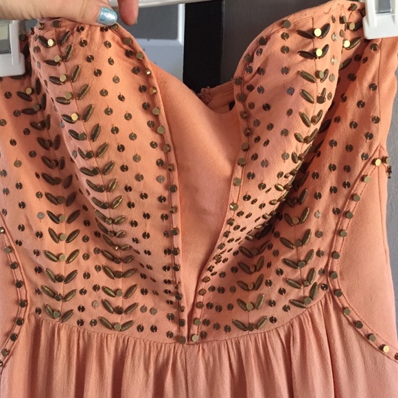 Romper - Picture 2 of 4