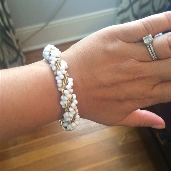 Banana Republic Toggle bracelet