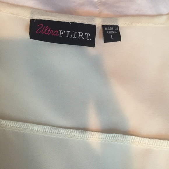 Chiffon studded pocket top - Picture 3 of 3