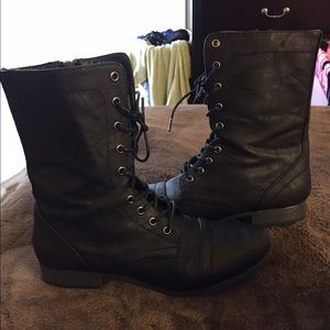 Black lace up boots