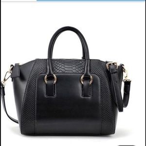Black purse