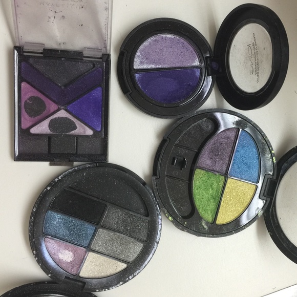 Makeup bundle