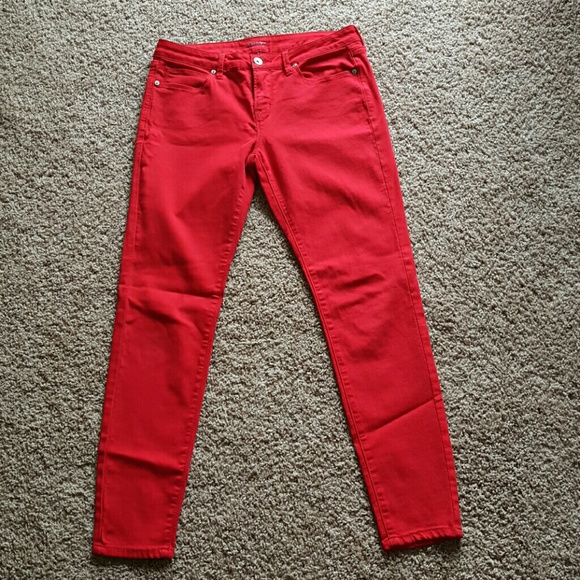 Red skinny jeans