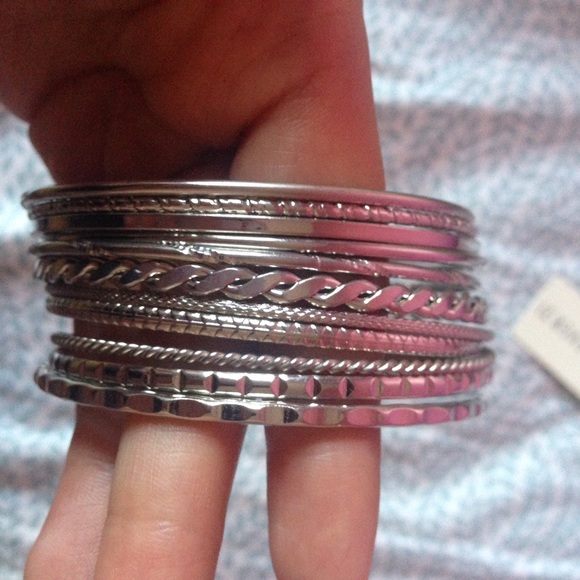 Bracelet Set - Picture 3 of 3