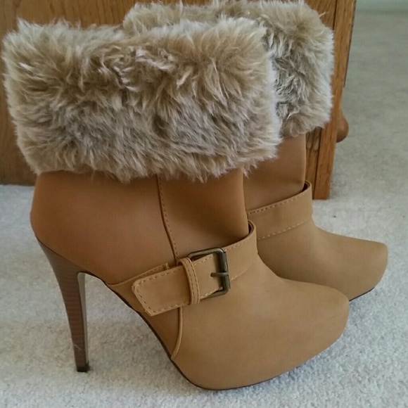Tan Booties size 7