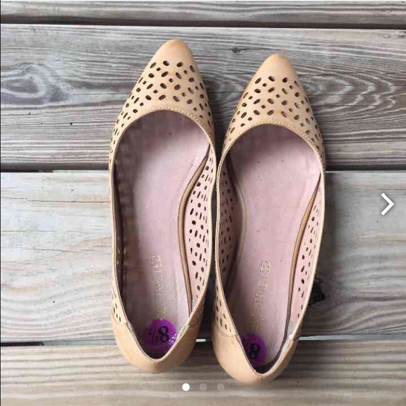 Brown flats