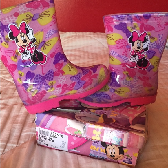 Minnie rain boots
