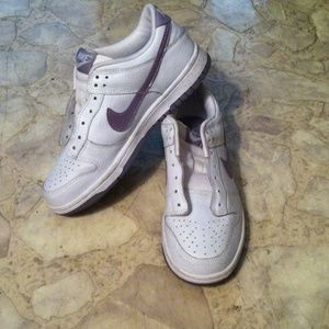 Nike shoes youth or women's