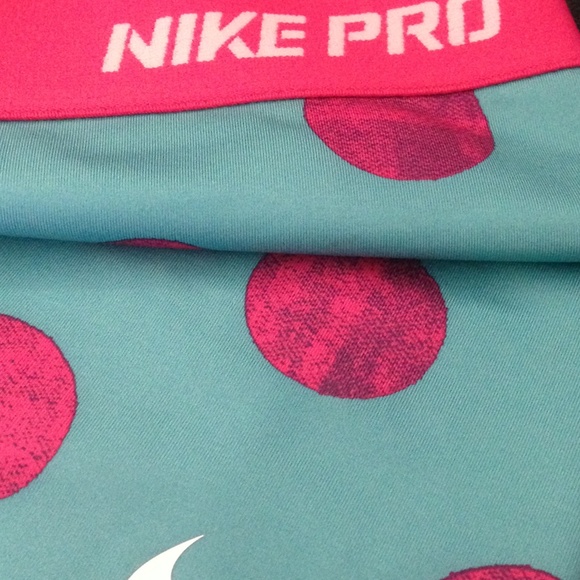 Nike Pro Shorts Teal/ Aqua w/ polka dots S