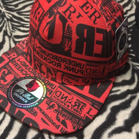 Pit bull snap back - Picture 1 of 2