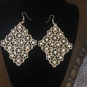 Gold earrings