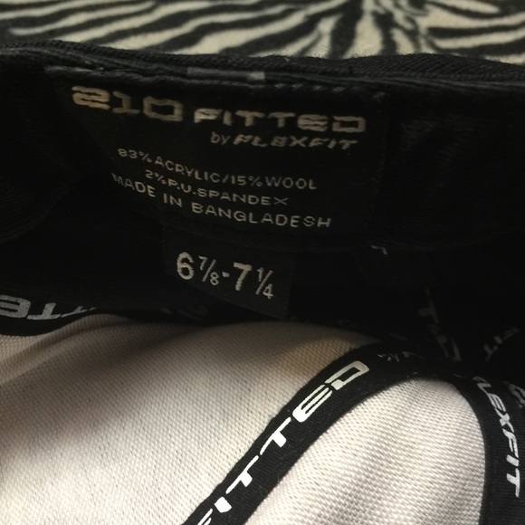 Dc hat - Picture 2 of 2