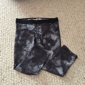 Soffe Capri Workout Pants