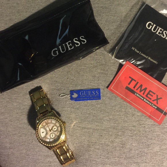 GUESS Watch