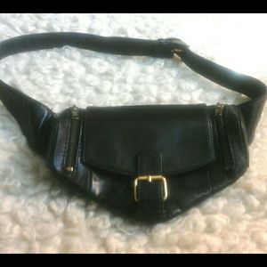 Vintage Donna Karen New York Leather Fanny Pack