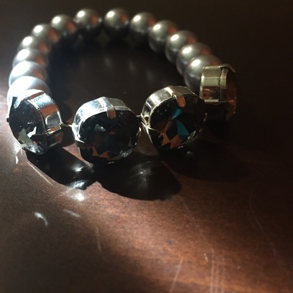 Bracelets - Picture 2 of 3