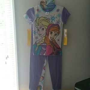 Disney Frozen sleepwear