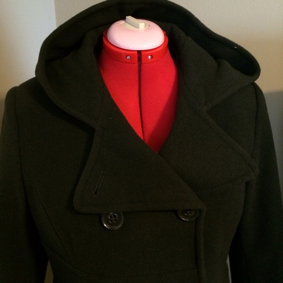 Croft and Barrow hunter green wool jacket. - Picture 2 of 4
