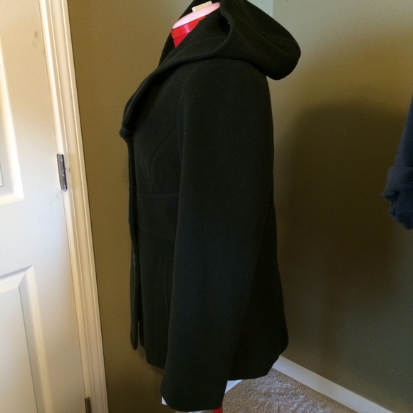 Croft and Barrow hunter green wool jacket. - Picture 3 of 4