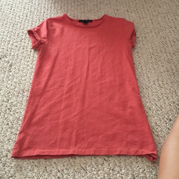 Solid color tee