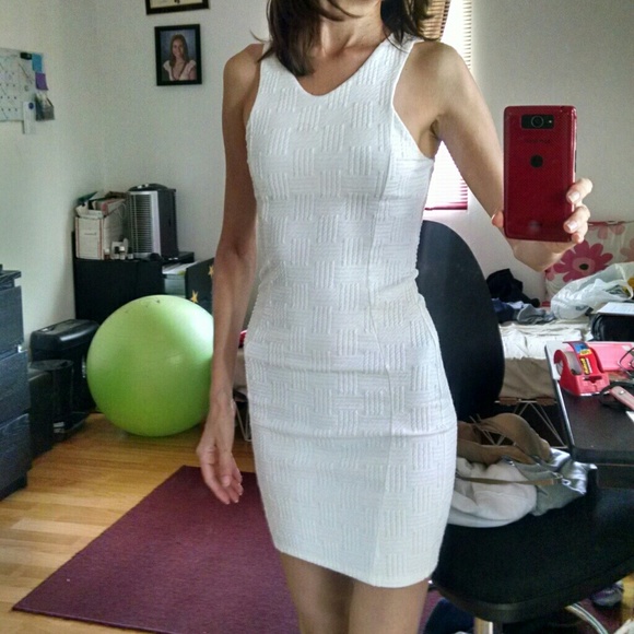 Topshop Dresses & Skirts - ~BUNDLED~NWOT Topshop white textured bodycon dress