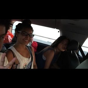 Meet your Posher, Mia