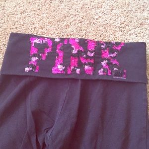Victoria's Secret cropped yoga pants