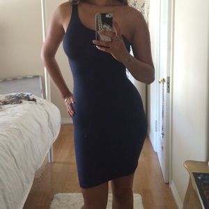 One shoulder body con dress