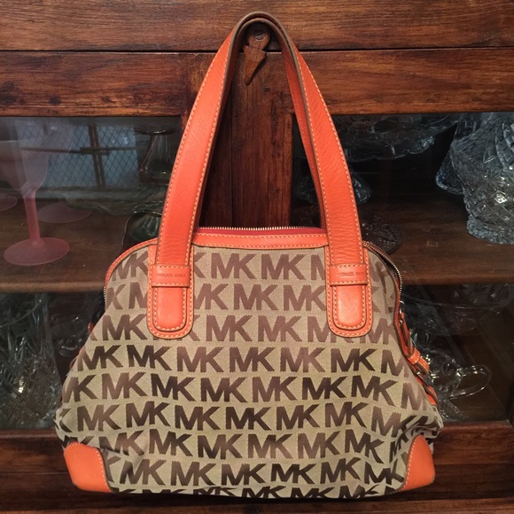 Michael Kors purse
