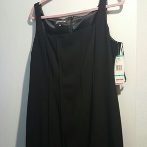 NWT Black Dress w/a pop of pink!