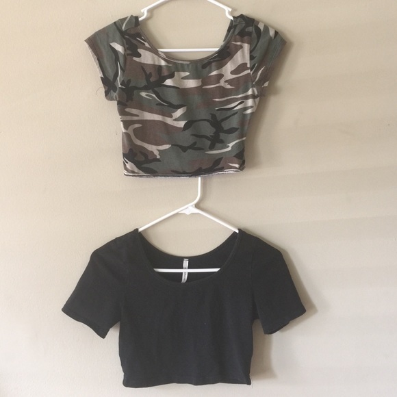 Tops - 🍁2 Crop Tops