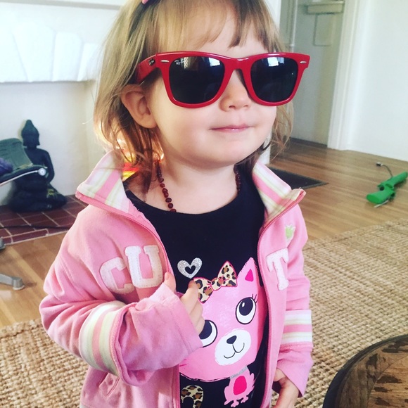 Meet your Posher, Brandi - Picture 2 of 2