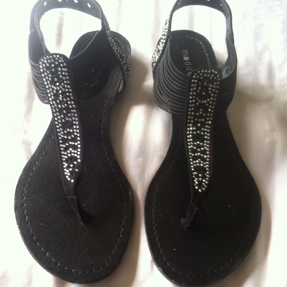 MADDEN GIRL embedded sandals size 8