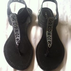 MADDEN GIRL embedded sandals size 8